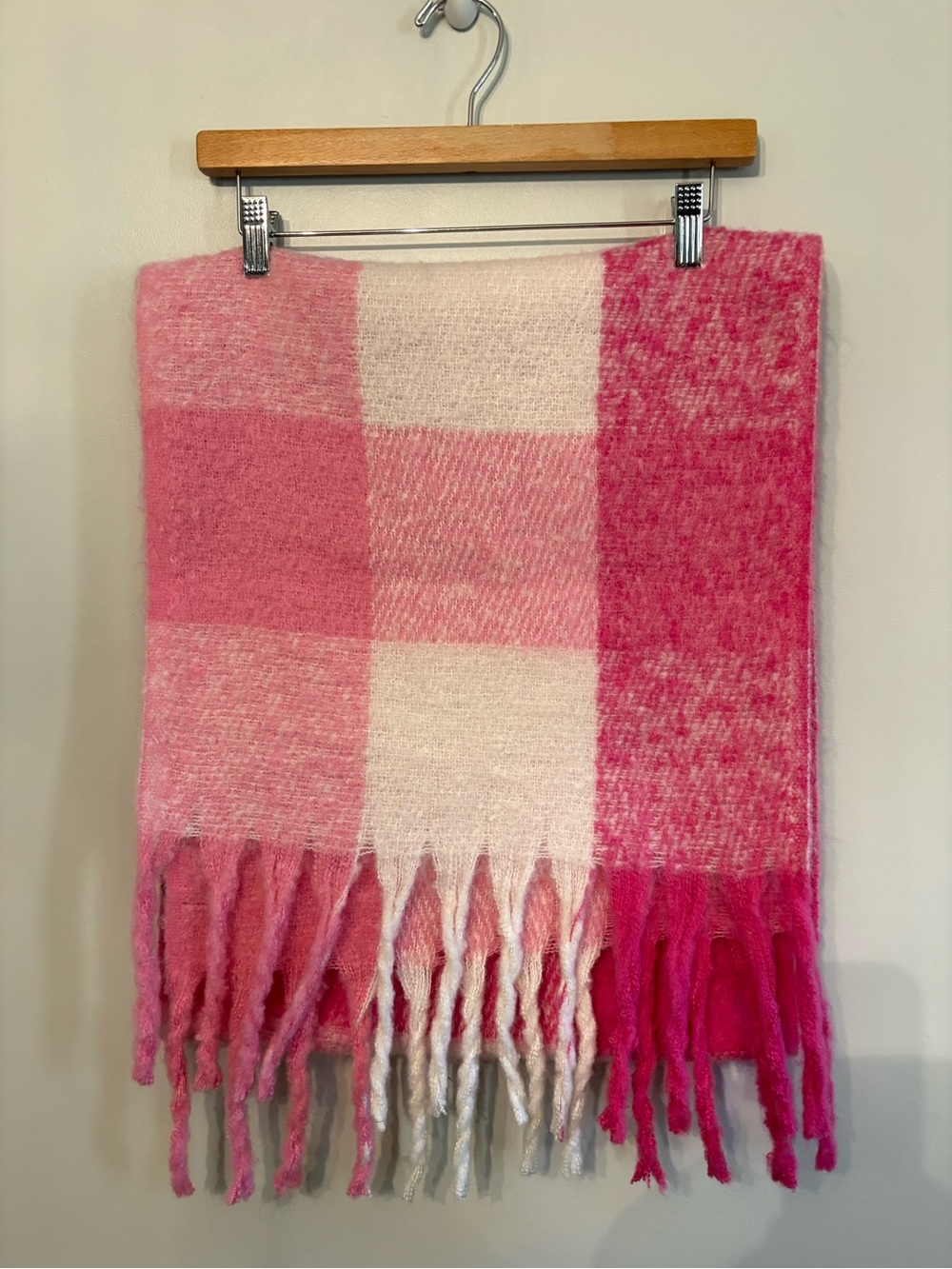Steve Madden Scarf pink Buffalo Plaid
